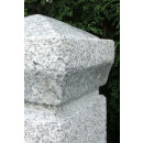 Granitbrunnen "Chronos" grau